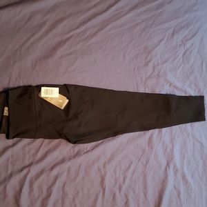 Torrid Black HighRise Full Length Active Leggings w/ Pockets. Torrid size 0/L/12